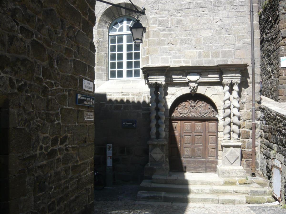 شقة Le Petit St Jacques Le Puy-en-Velay المظهر الخارجي الصورة