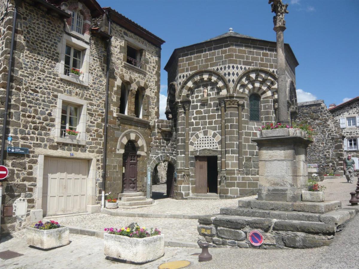 شقة Le Petit St Jacques Le Puy-en-Velay المظهر الخارجي الصورة