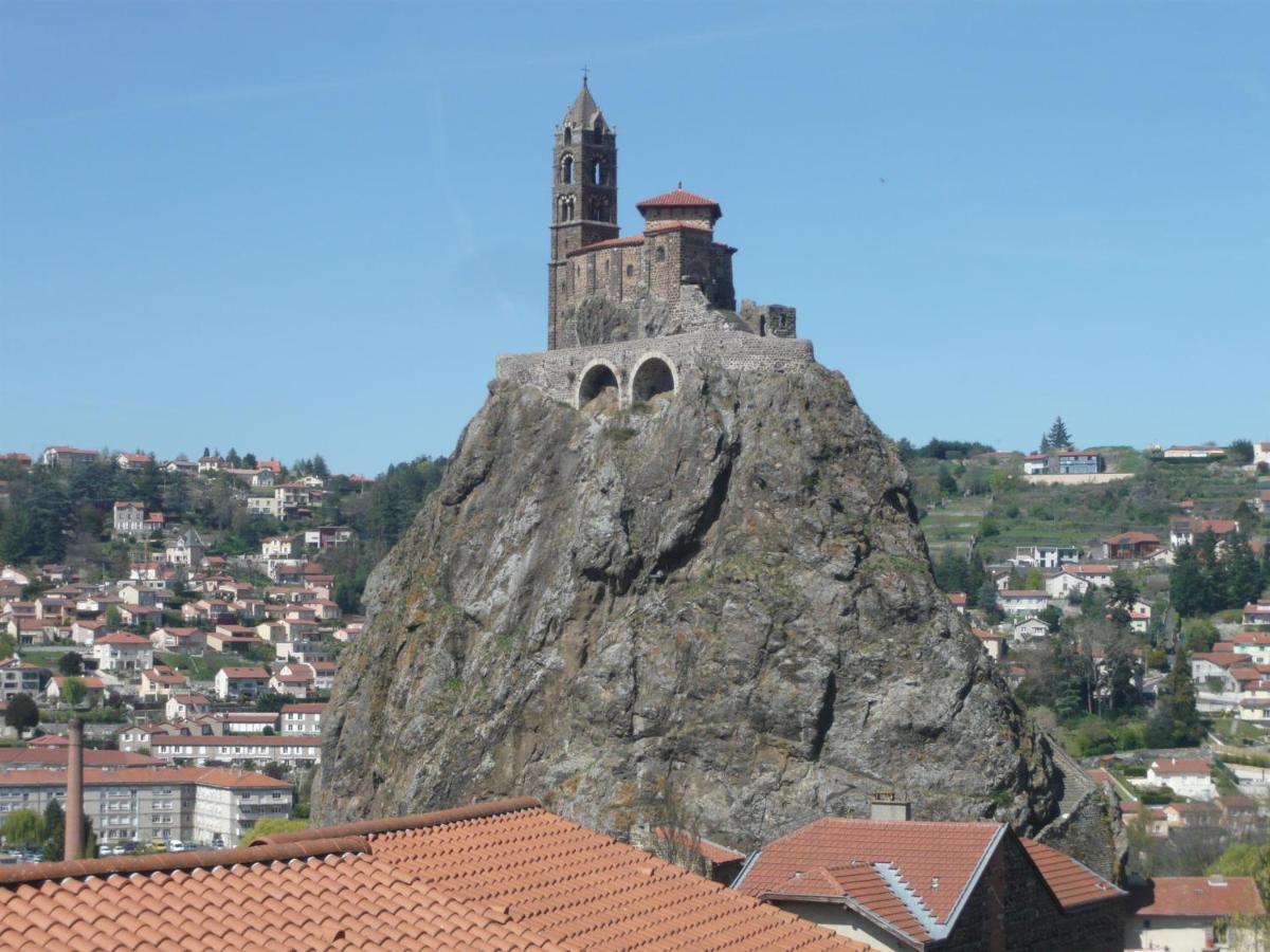 شقة Le Petit St Jacques Le Puy-en-Velay المظهر الخارجي الصورة